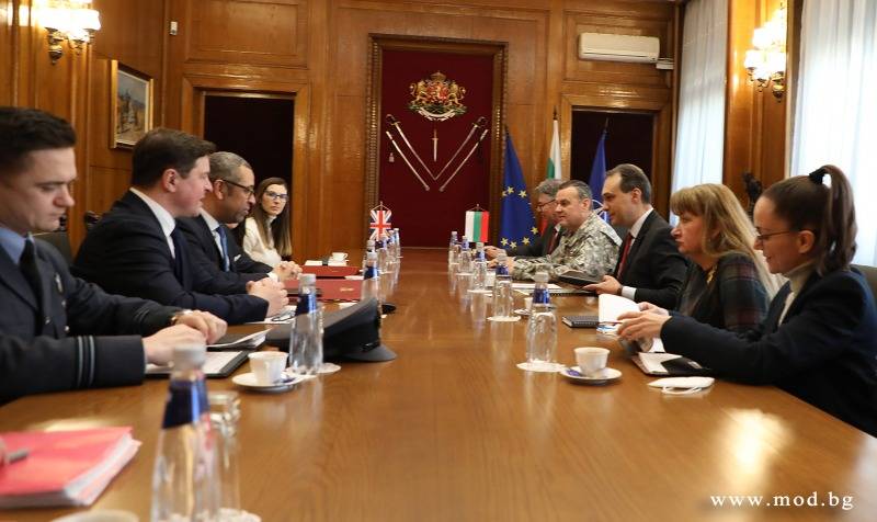Драгомир Заков проведе среща с британския министър за Европа и Северна Америка Джеймс Клевърли